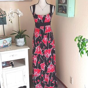 B. Smart Maxi Dress. Op Art. Tropical. Y2K